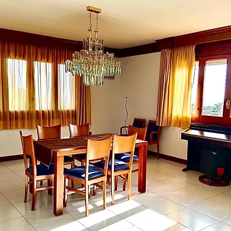 Casa De 2000 M2 Piscina Mar Barbacoa Y Felicidad Santa Susanna