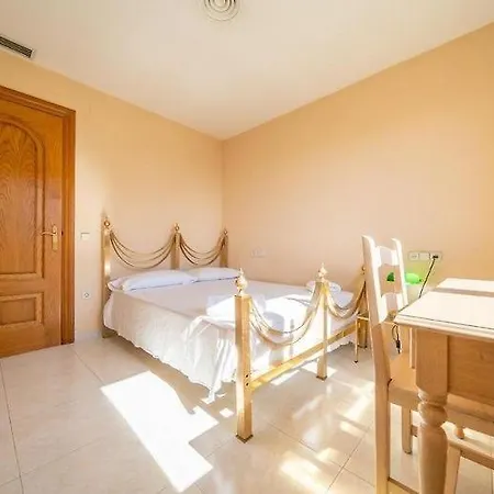 Casa De 2000 M2 Piscina Mar Barbacoa Y Felicidad Villa Santa Susanna